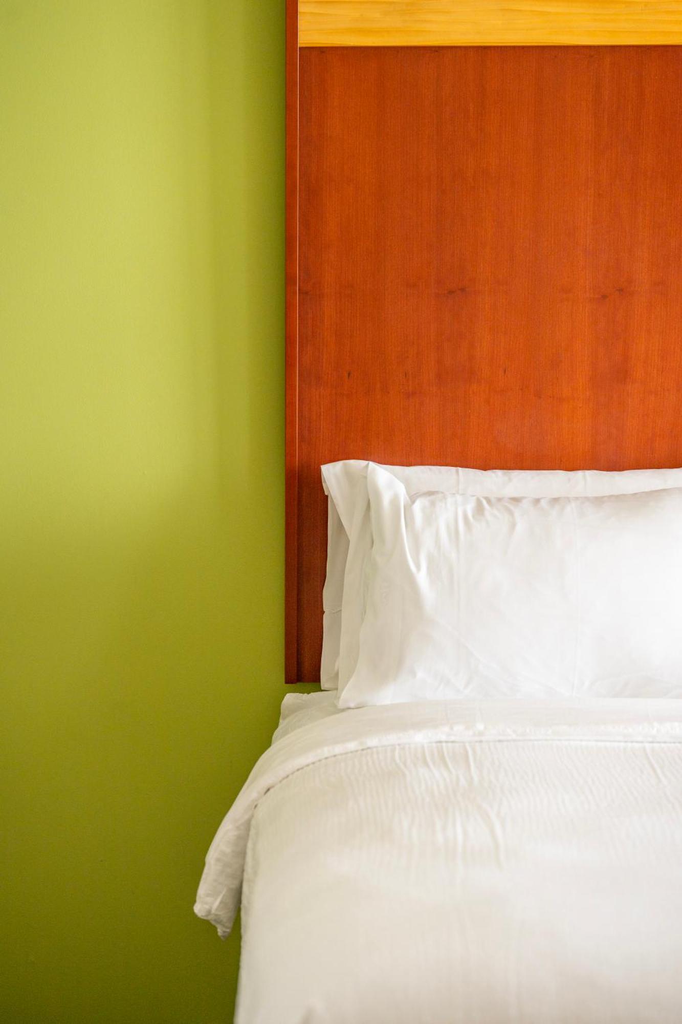 Holiday Inn & Suites Virginia Beach - North Beach By Ihg Exteriör bild